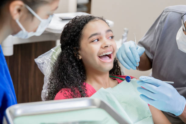 Best Weekend Emergency Dentist in Topeka, IN